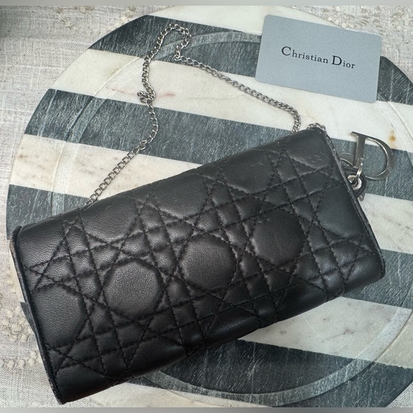 CHRISTIAN DIOR LADY DIOR CHAIN WALLET 100%AUTHENTIC VERY GOOD USED CONDITION EUC - Picture 4 of 16
